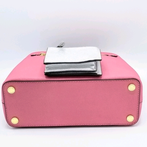 Michael Kors Saf Leathr Hailee Satchel/Wallet - Picture 5 of 14